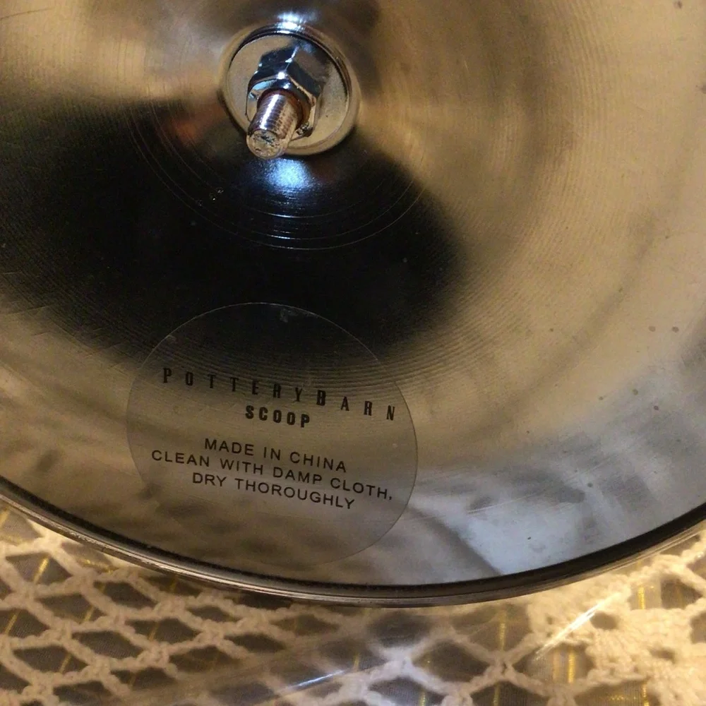 POTTERY BARN SCOOP